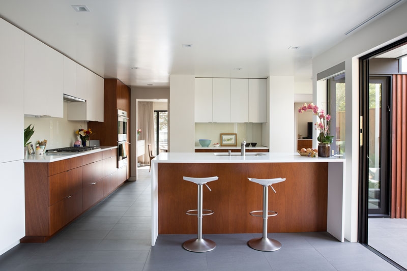A Mid-Century Modern Eichler Home Updated for Today’s Lifestyle