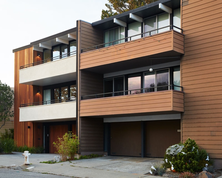 A Mid-Century Modern Eichler Home Updated for Today’s Lifestyle