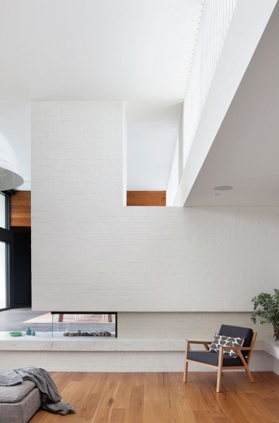 A Mid-Century Modern Facade Conceals The Striking Contemporary Makeover Of This Home