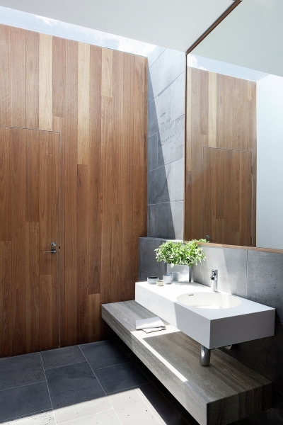 A Mid-Century Modern Facade Conceals The Striking Contemporary Makeover Of This Home