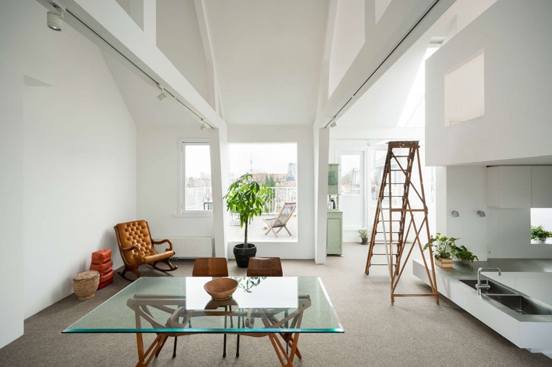 A Sunken Kitchen and Lofted Play Area Reinvented This Apartment