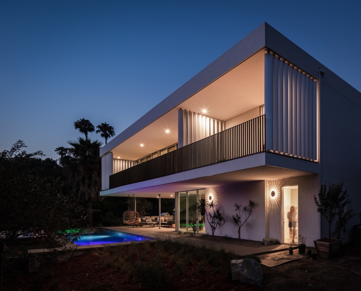Indoor-Outdoor Living Shines At This Home That Floats Above The Landscape