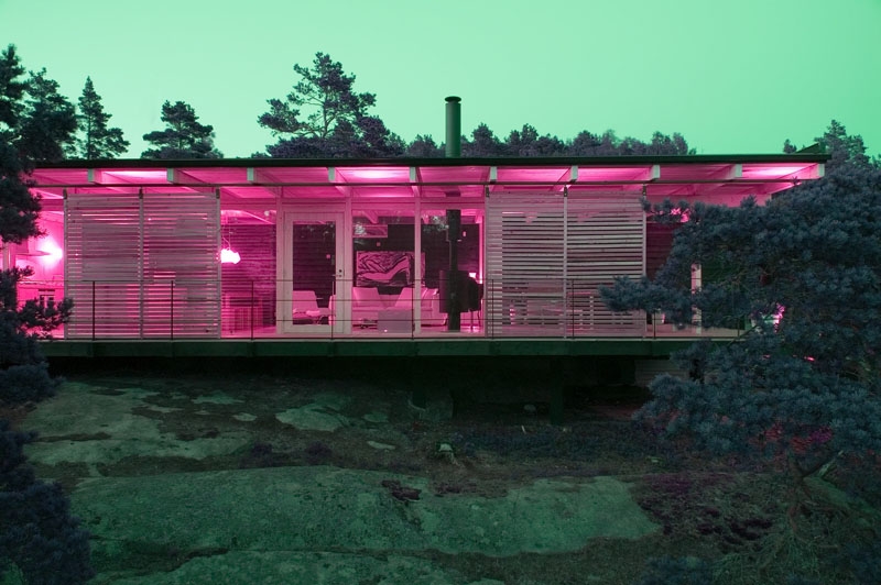 Inside a Stunning Prefab Home That Opens to Nature