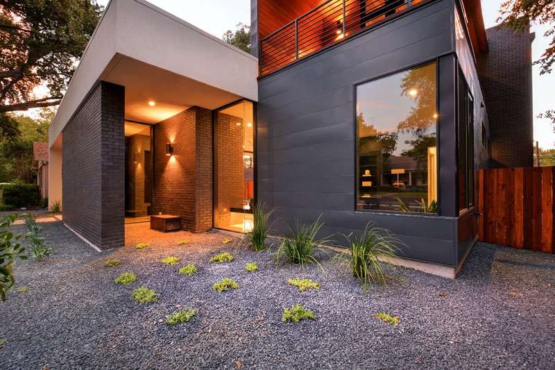 Inside a Texas Home Designed for Effortless Indoor-Outdoor Entertaining