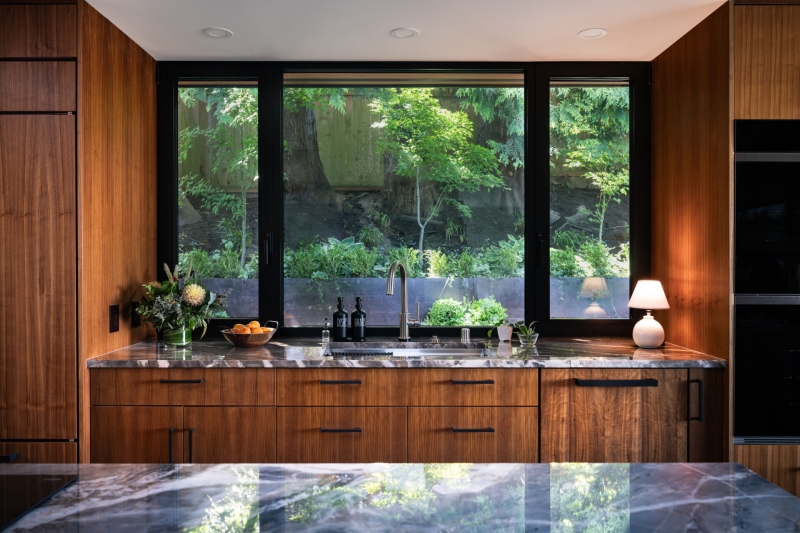 This Mid-Century Modern Home Renovation Re-imagines a 1959 Classic
