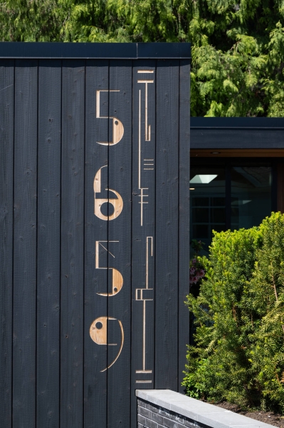 This Mid-Century Modern Home Renovation Re-imagines a 1959 Classic