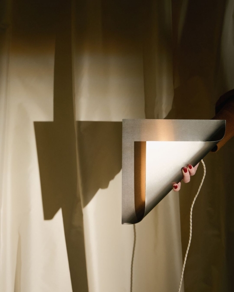 To design is to tell stories: the Ferro collection is a tale of contrasts and mystery