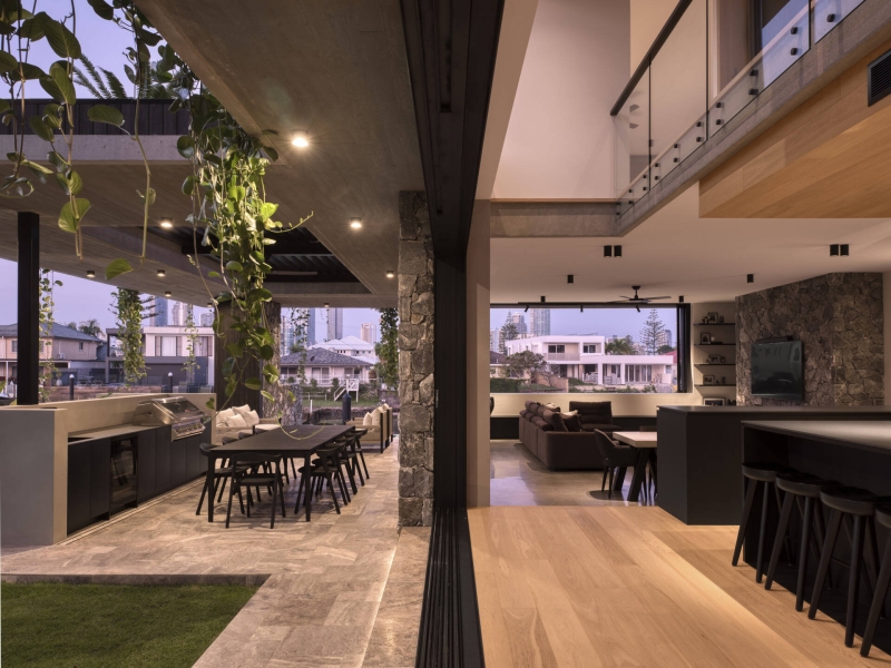 A Home That Breathes: Where Sun, Shade, and Greenery Meet