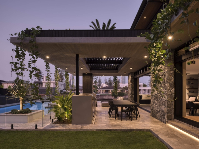 A Home That Breathes: Where Sun, Shade, and Greenery Meet