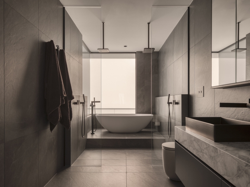 A Home That Breathes: Where Sun, Shade, and Greenery Meet