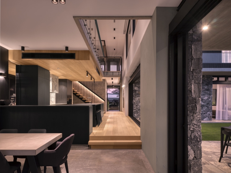 A Home That Breathes: Where Sun, Shade, and Greenery Meet