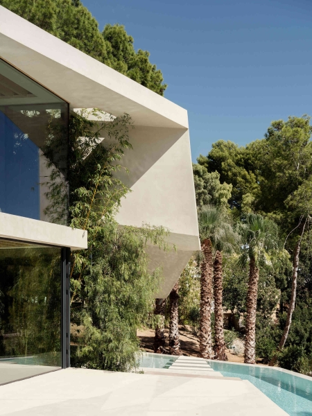 A Home That Unfolds Like a Sheet of Paper