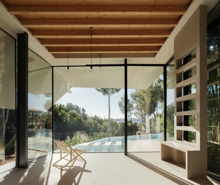 A Home That Unfolds Like a Sheet of Paper