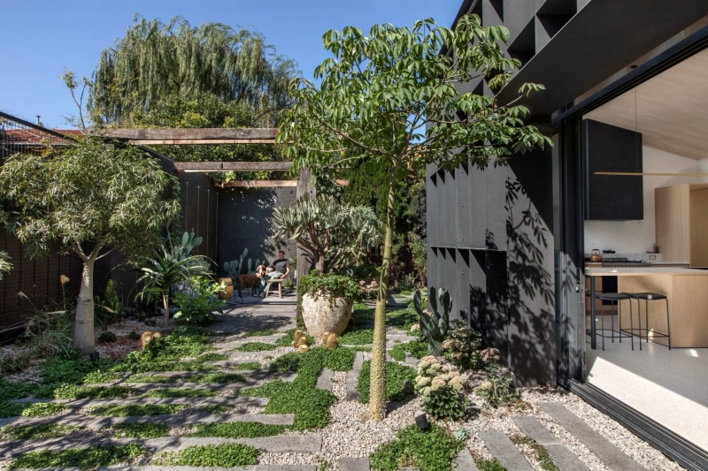 How A Light-Filled Addition Transformed This Historic Home