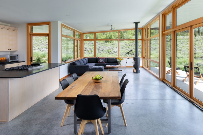 Inside the off-grid house that feels bigger than it is