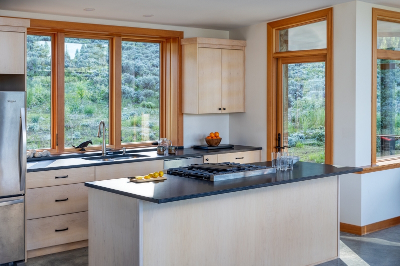 Inside the off-grid house that feels bigger than it is