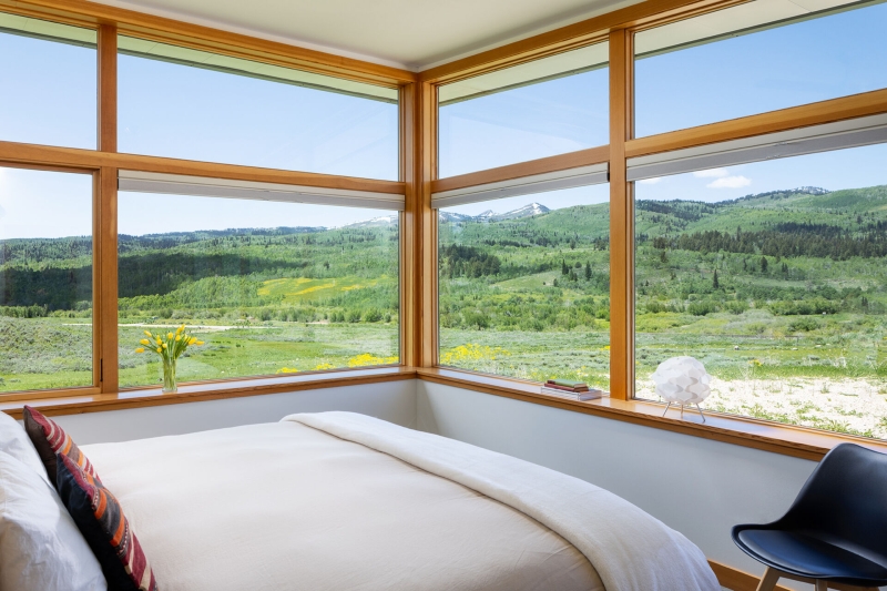 Inside the off-grid house that feels bigger than it is