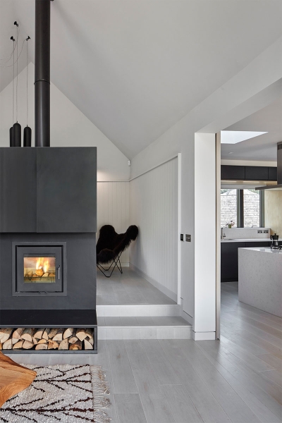 Inspired by Boat Sheds and Covered in Wood Shingles, This House Feels Surprisingly Modern