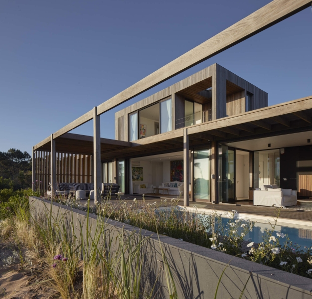 Prefab Simplicity or Modular Luxury? This House Has Both