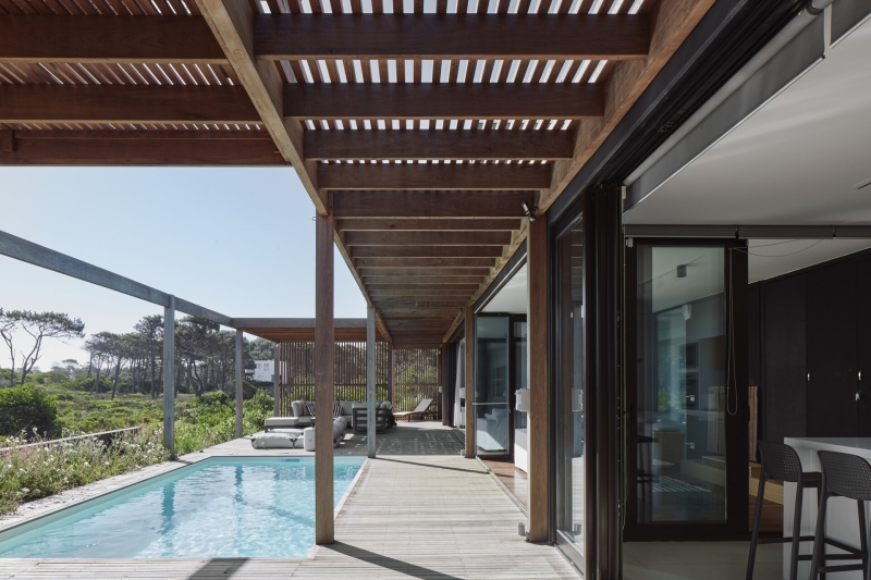Prefab Simplicity or Modular Luxury? This House Has Both