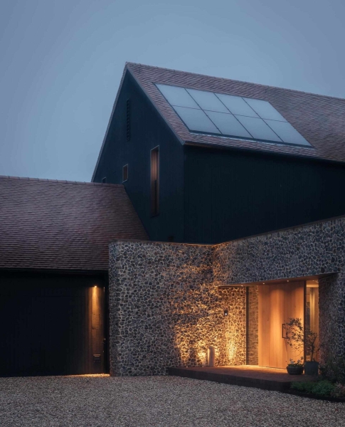 Prefabricated Timber Frames Bring This Barn-Inspired Home to Life