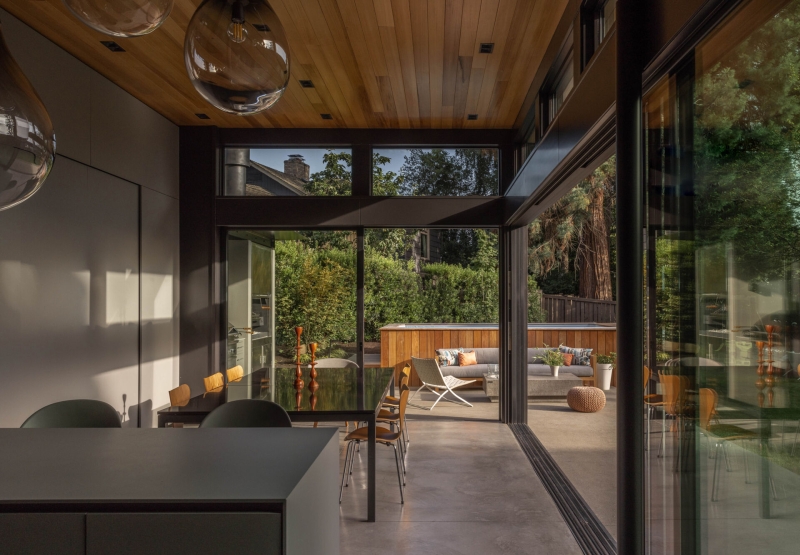 This Couple Turned An Empty Lot Into A Place Where Friends and Family Gather