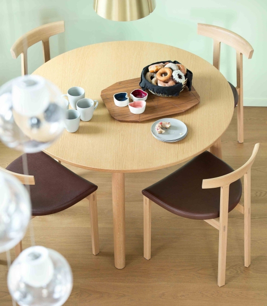 7 Ways This Loft Apartment Blends New York Cool With West Coast Calm