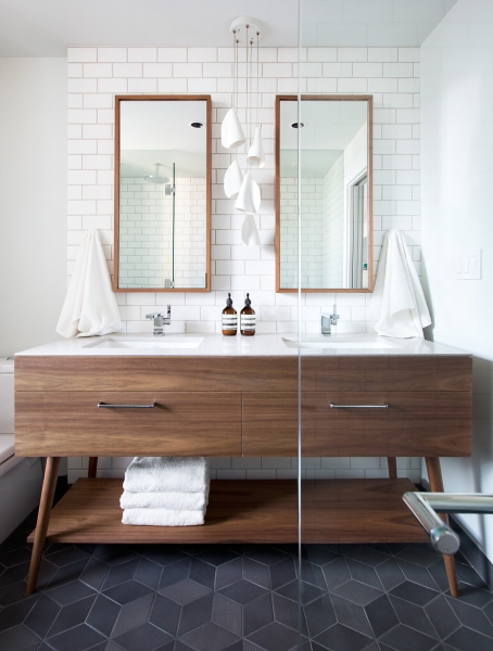 7 Ways This Loft Apartment Blends New York Cool With West Coast Calm