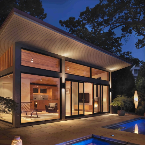 A Guest House That Channels the Elegance of a Yacht’s Cabin