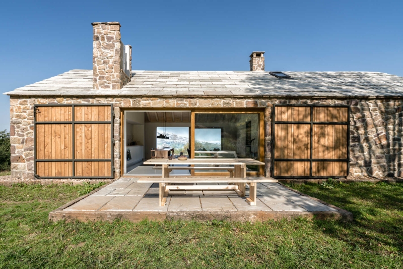 A Slow Life in Spain: The Architect Who Built Her Dream Cottage in the Mountains