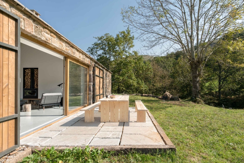 A Slow Life in Spain: The Architect Who Built Her Dream Cottage in the Mountains