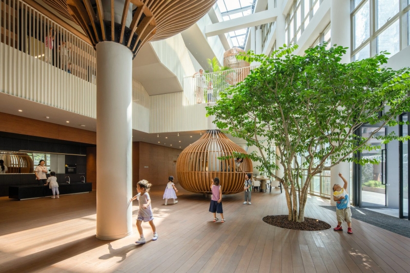 Cheer Kindergarten | HIBINOSEKKEI + Youji no Shiro