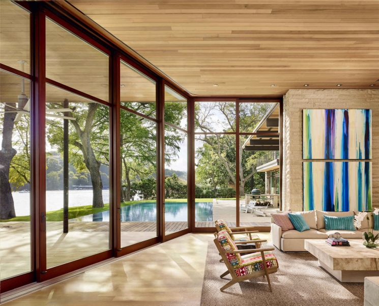 From dock to fireplace: A look inside the sleek Texas home that blends nature and design