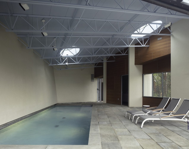 Gray Niva Pool House | GAuthier Architects