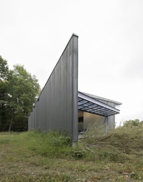 Gray Niva Pool House | GAuthier Architects