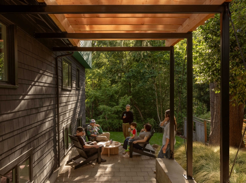 How a 1919 Seattle House Became a Bright Family Home Without Losing Its Quirks