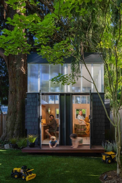 How a Seattle Family Built a Backyard Office for Two Using Off-the-Shelf Materials