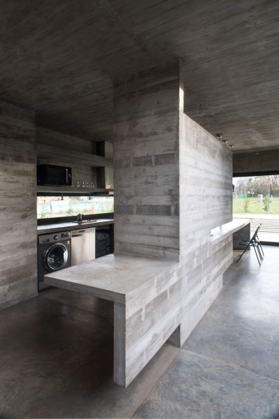 If You’re Obsessed with Concrete, You’ll Want to See This House
