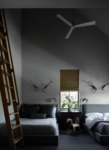 Inside A Home Where Limestone, Wood, and Steel Create Modern Warmth