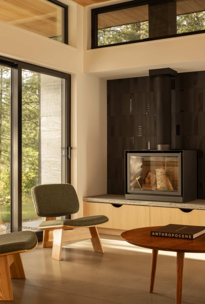 Inside A Lake Cottage Designed to Hold Both Memories and New Beginnings