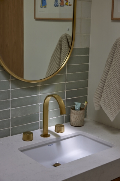 Inside a Thoughtful Family Home That Opens to an Outdoor Kitchen