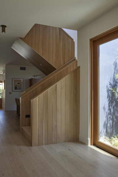 Inside a Thoughtful Family Home That Opens to an Outdoor Kitchen