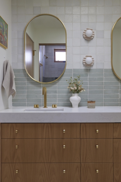 Inside a Thoughtful Family Home That Opens to an Outdoor Kitchen