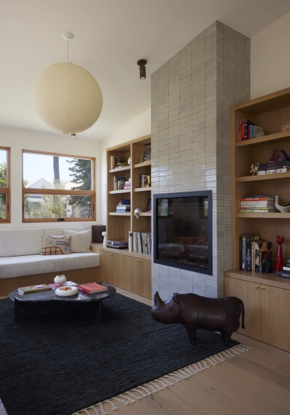 Inside a Thoughtful Family Home That Opens to an Outdoor Kitchen