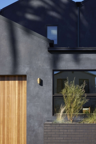 Inside a Thoughtful Family Home That Opens to an Outdoor Kitchen