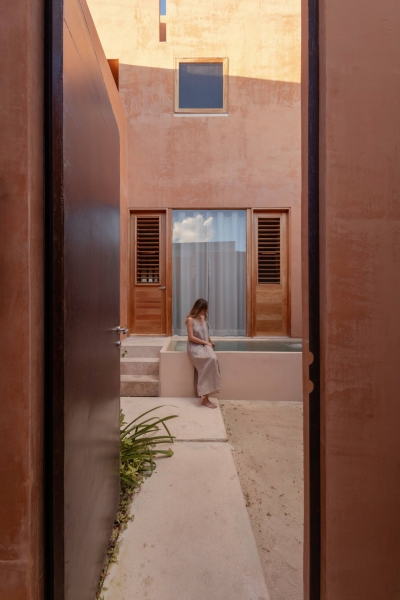 Inside the Clever Beachside Home Built on a Plot the Size of a Garage