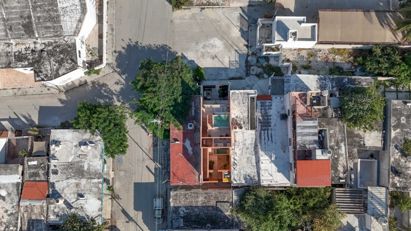 Inside the Clever Beachside Home Built on a Plot the Size of a Garage