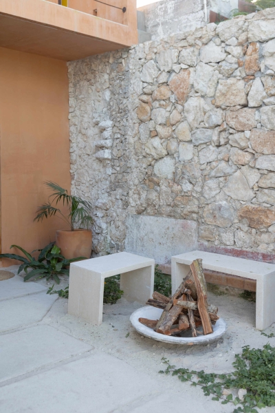 Inside the Clever Beachside Home Built on a Plot the Size of a Garage