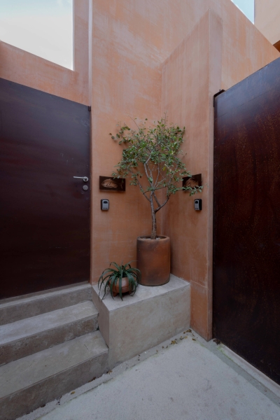 Inside the Clever Beachside Home Built on a Plot the Size of a Garage