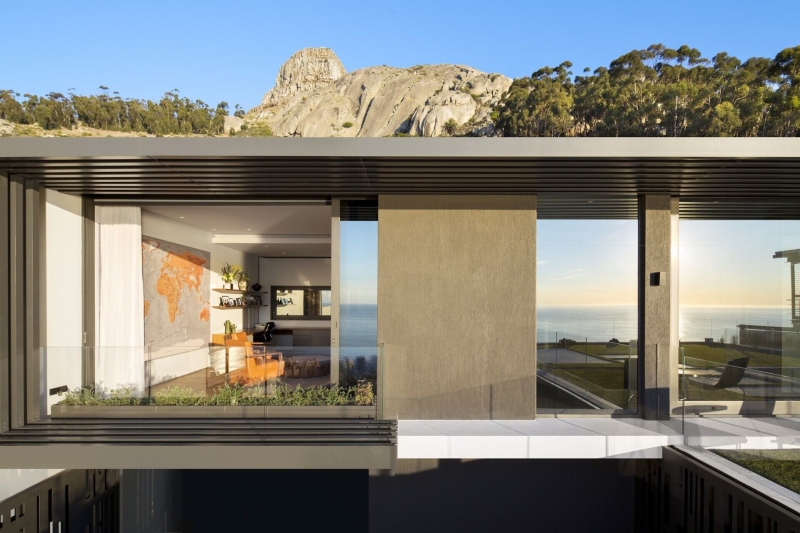 Inside the glamorous villa where art, marble, and ocean views take centre stage